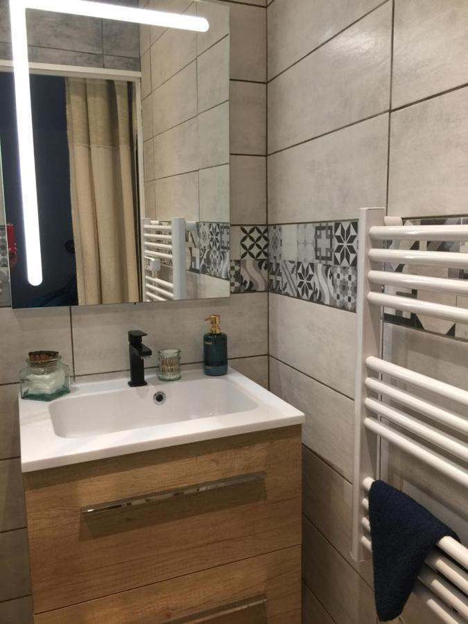 Le Nocla Apartment Aiguilhe Luaran gambar